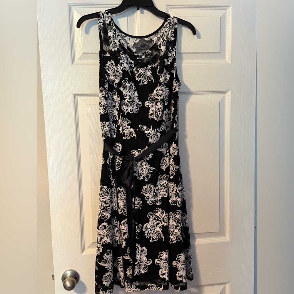 Elegant Black and White Floral Dress
